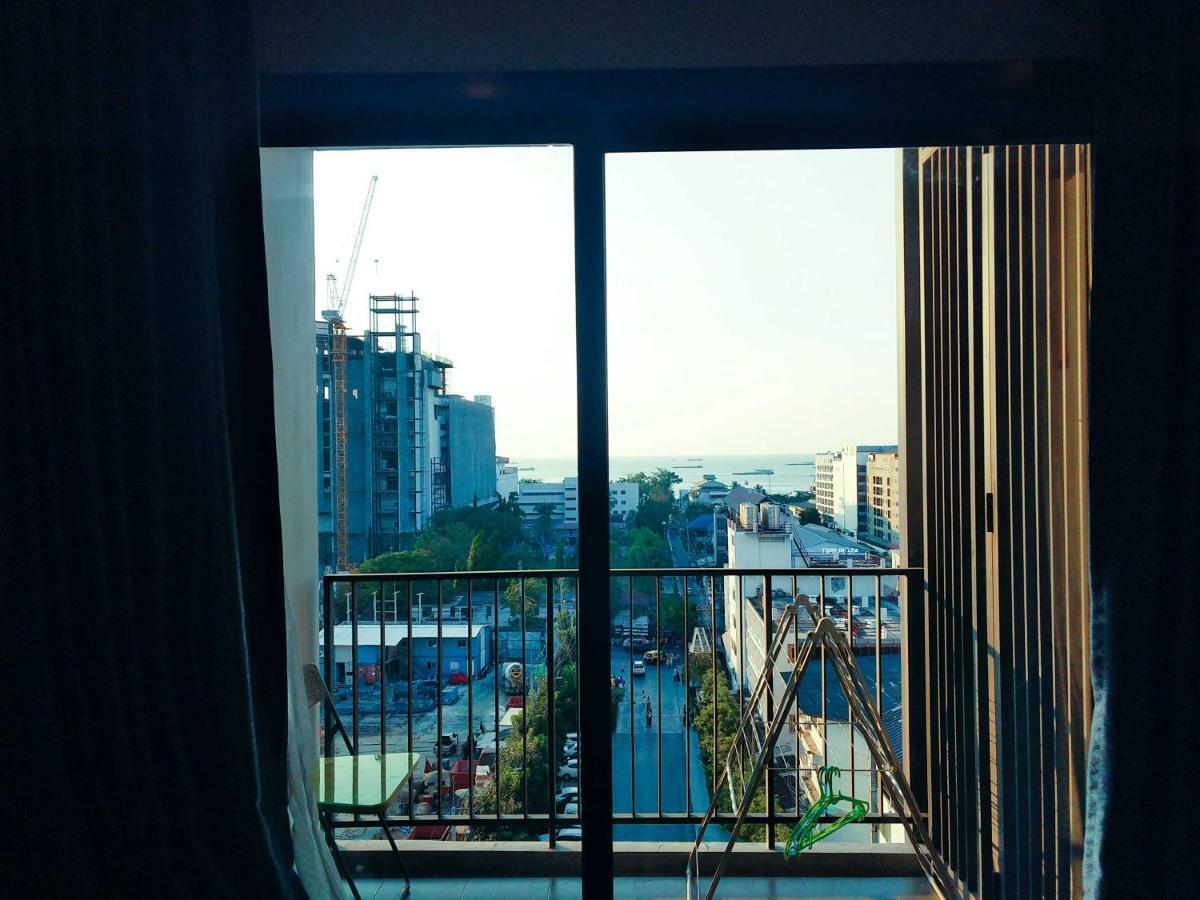 The Base Pattaya 芭提雅基地公寓 Eksteriør bilde